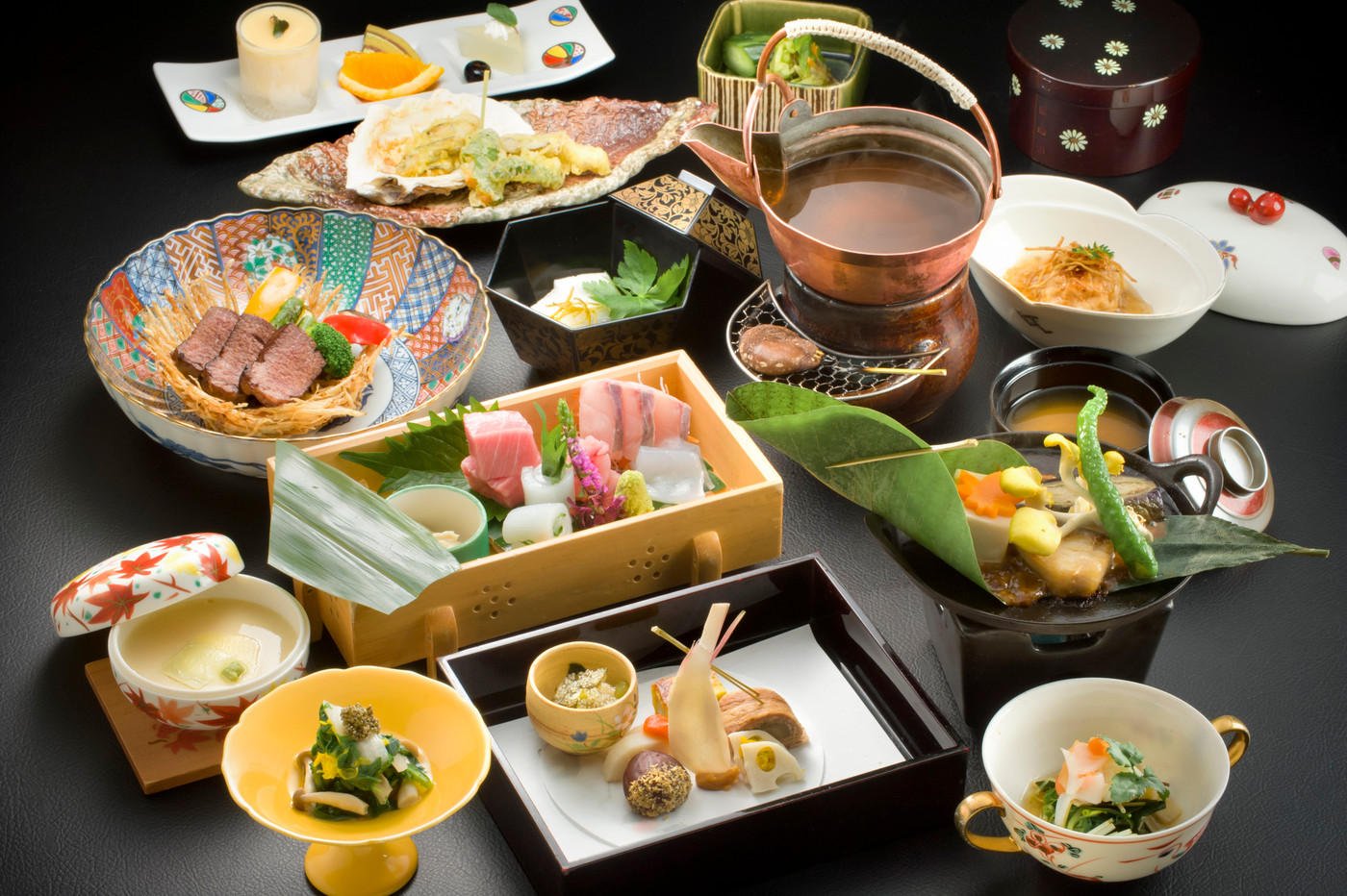 谷川岳を眺めながら美食のひとときを4025514