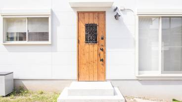 施設の入り口 / 9