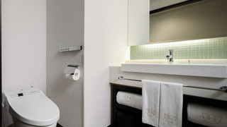 コーナー デラックス ツインルーム 禁煙 プラス 2エクストラベッド(4名利用)