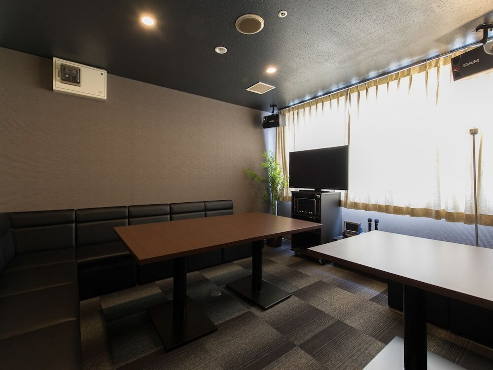 カラオケ ルーム