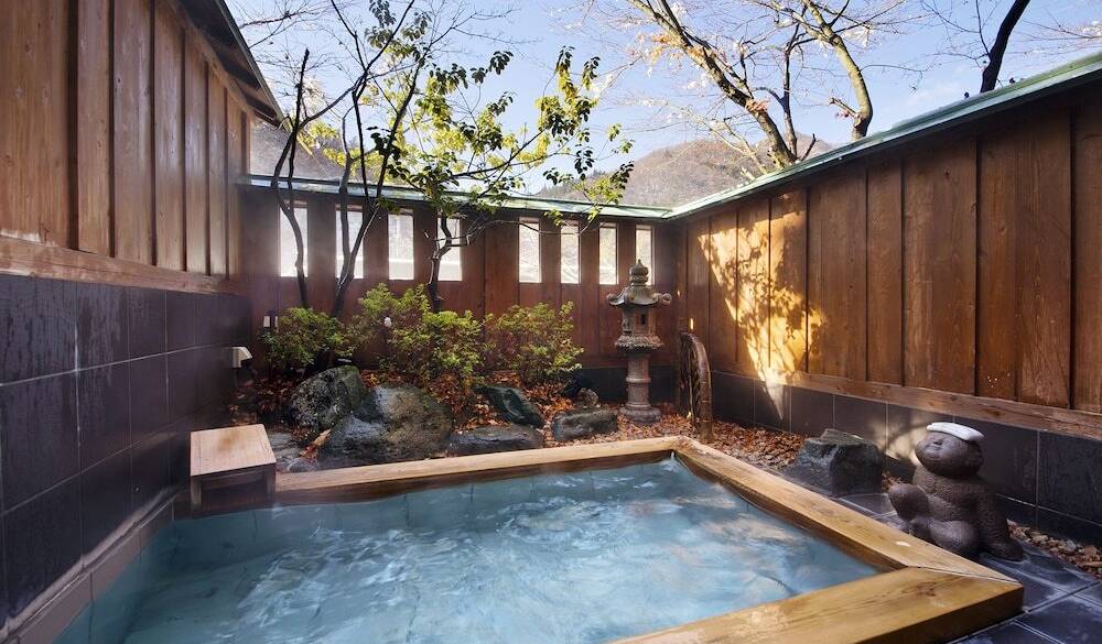 貸切温泉露天風呂は
3つとも無料！ / 1