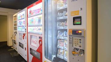 自動販売機 / 13