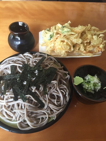 「小野田そば屋」料理 787958 野菜天(かき揚げ)天ざる
