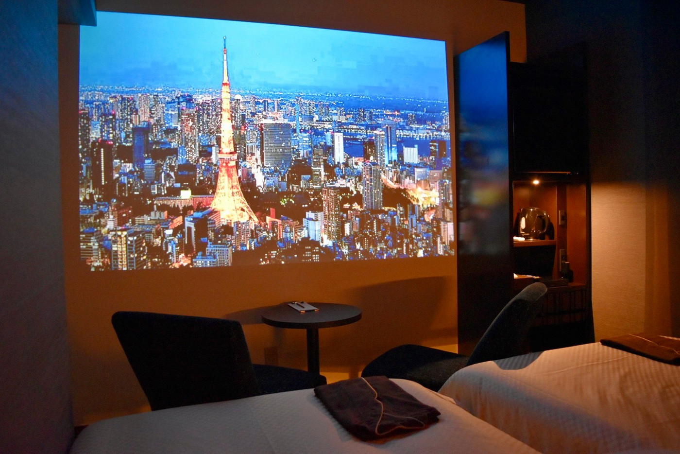 コスパ抜群！プロジェクター付き客室で彼と映画観賞会♡3525860