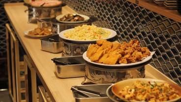 朝食ビュッフェ / 3