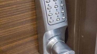 施設内の設備 / 1