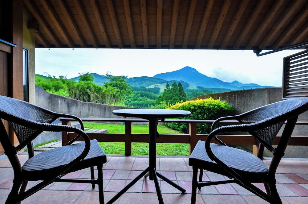 由布岳ビュー「伽羅」　テラス