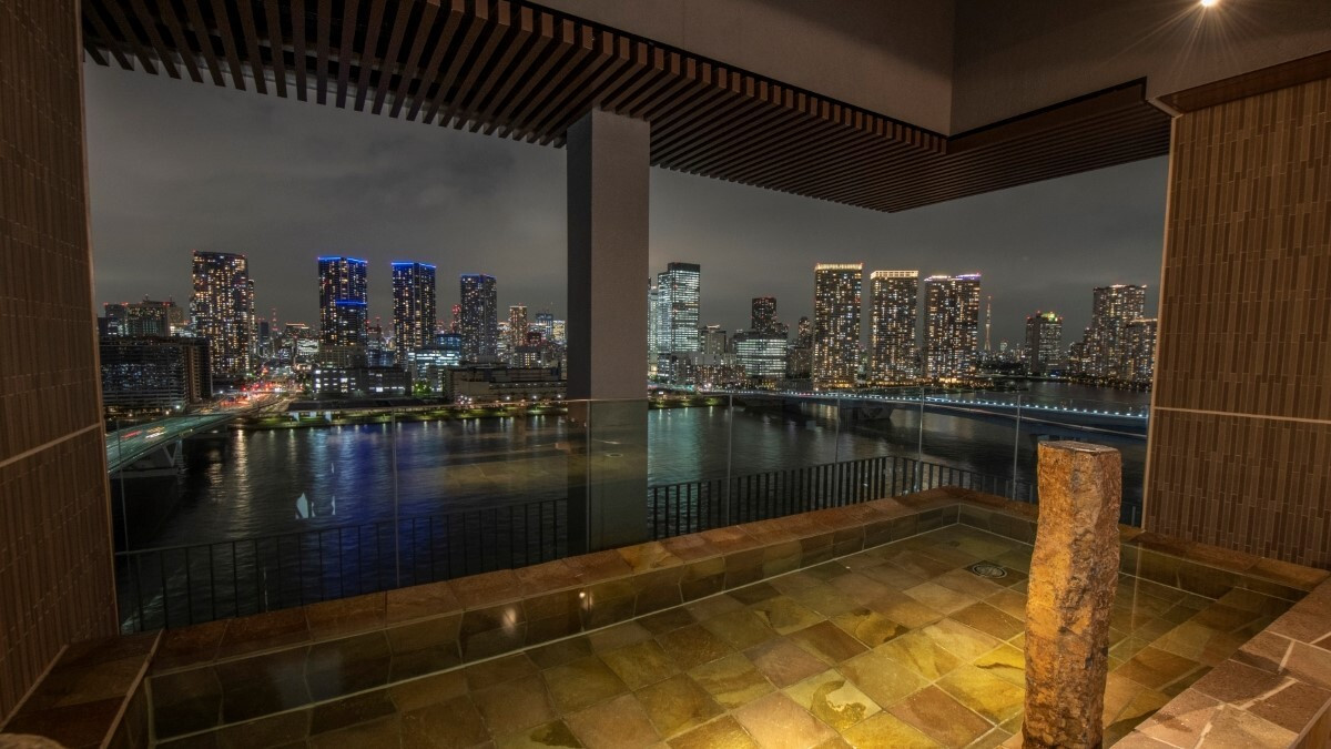 最上階 眺望大浴場⑦