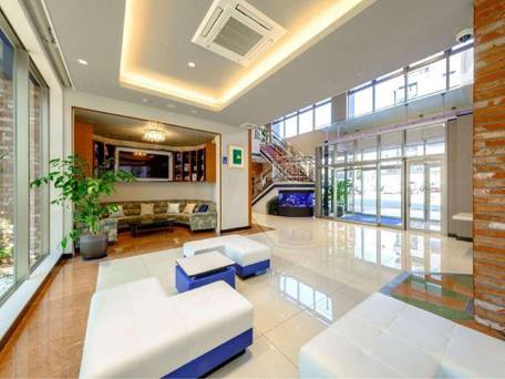 ホテル グランドルチェ博多 / 1