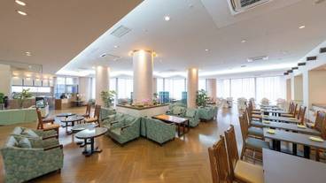 ロビーラウンジ / 4