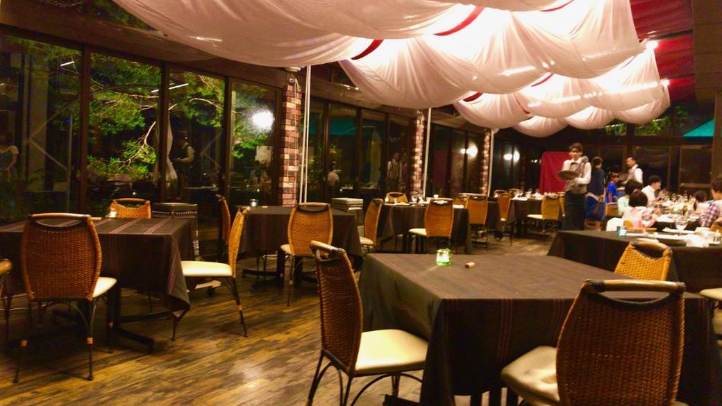 Le Plateauテラス席 / 3