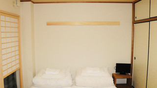 トリプルルーム 専用バスルーム (1~3名) 禁煙