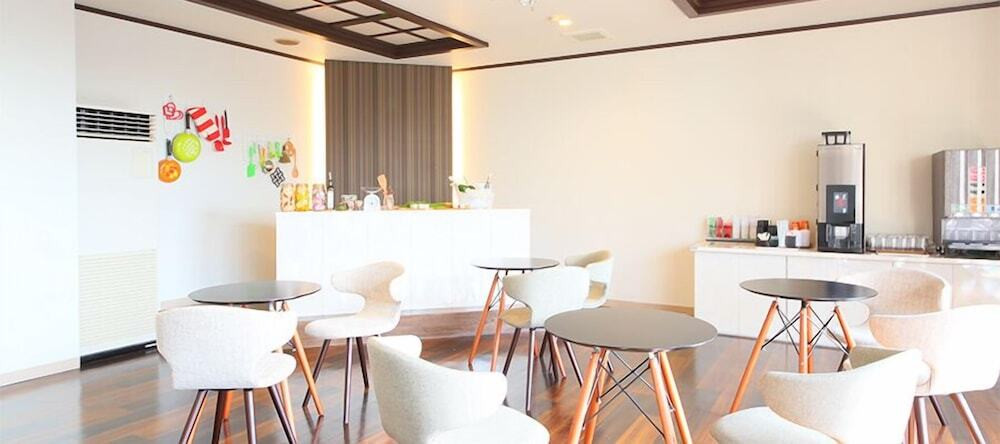 「YOTTEKO(ヨッテコ)」