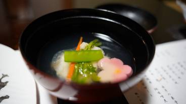 会席料理一例⑤ / 5