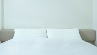 エコノミー ダブルルーム セミダブルベッド 1 台 禁煙 浴槽