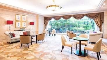 ロビー応接スペース / 3