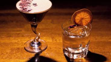 食事・飲み物 / 3