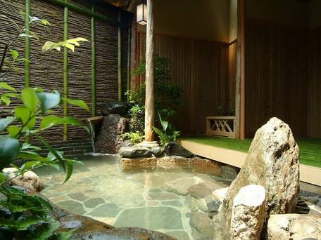 文珠荘 松露亭 / 3