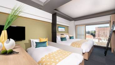 新幹線がよく見える客室 / 9