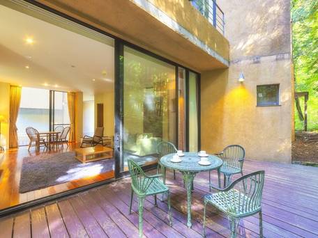 フォレストヴィレッジ / 3