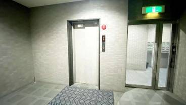 内部エントランス / 4