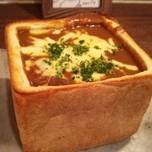 これはヤヴァイ！衝撃のカレージャンボトースト【千葉カフェロクロ】