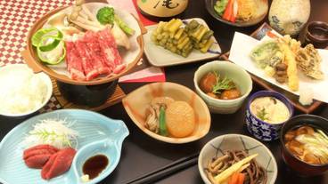 食事・飲み物 / 14