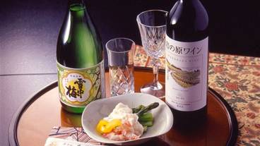 食事・飲み物 / 3