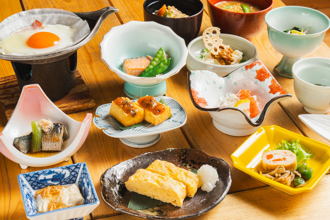 里山の恵みとともに至福の朝を迎えて4048930