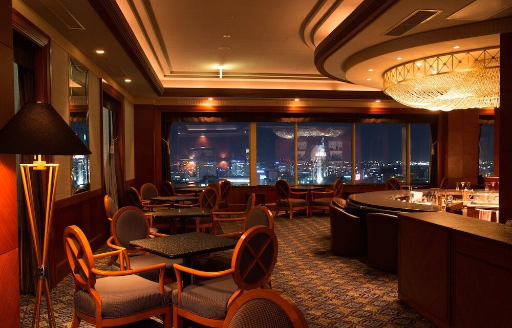 アストラル店内