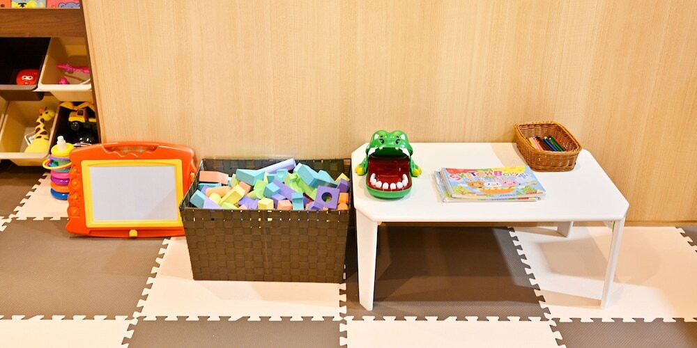 子供用の遊び場 - 屋内