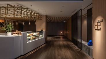 ロビーラウンジ / 15