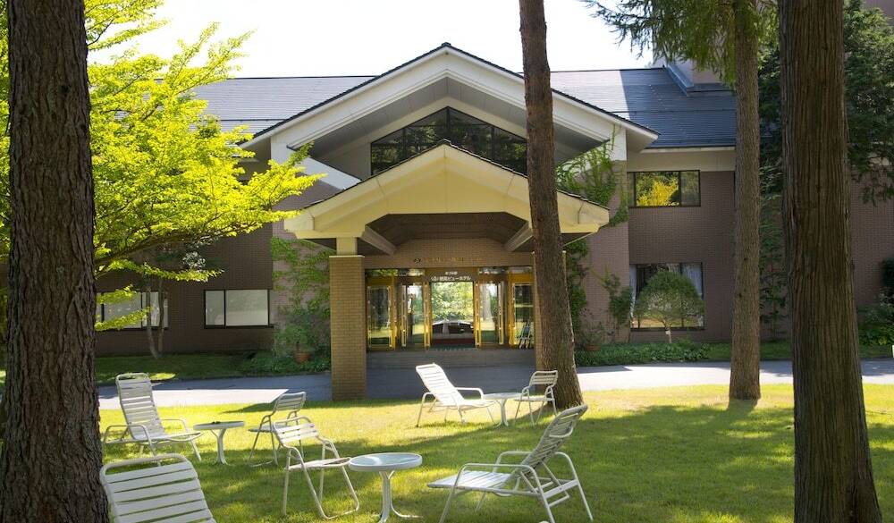 自然広がるロビーで
チェックイン / 3