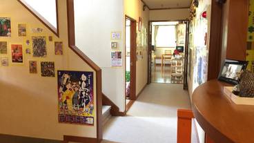 内部エントランス / 2