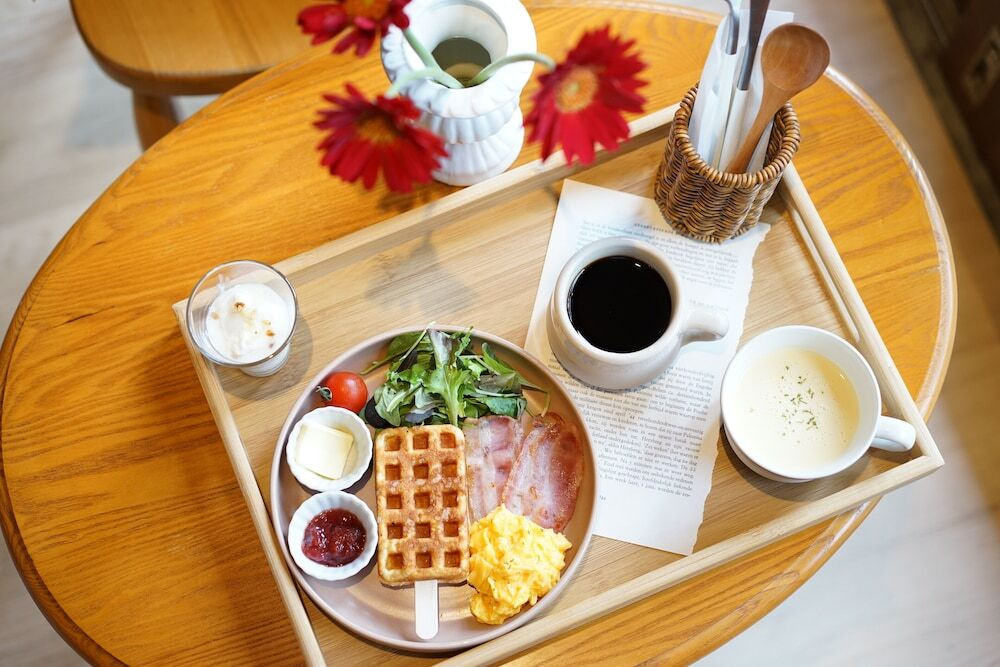 7.おしゃれな朝食を楽しめる「ザ グランドウエスト嵐山」3386676