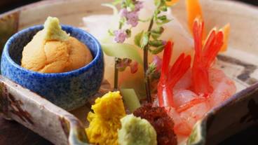 食事・飲み物 / 11