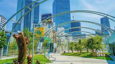 シティ ビュー / 21