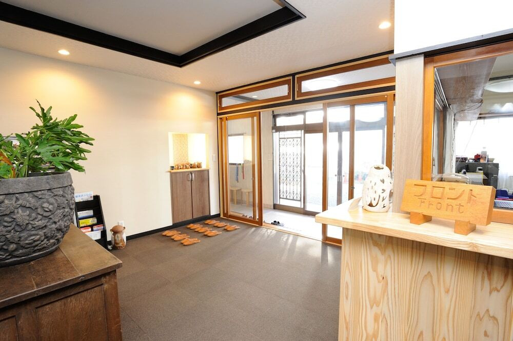 内部エントランス