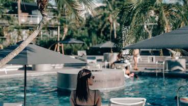 SIGNATURE POOL② / 3