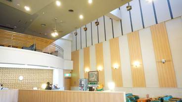 内部エントランス / 2