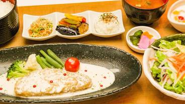 食事・飲み物 / 7