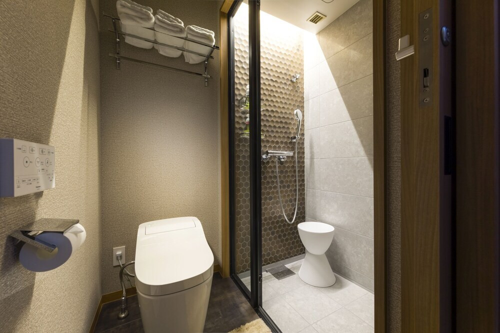 客室シャワーブース