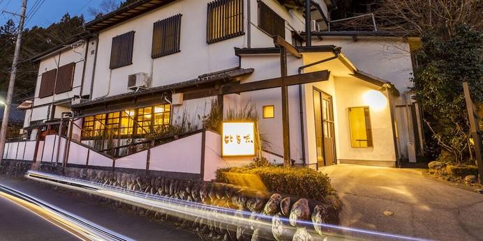 旅館 比与志（埼玉県 旅館） / 1