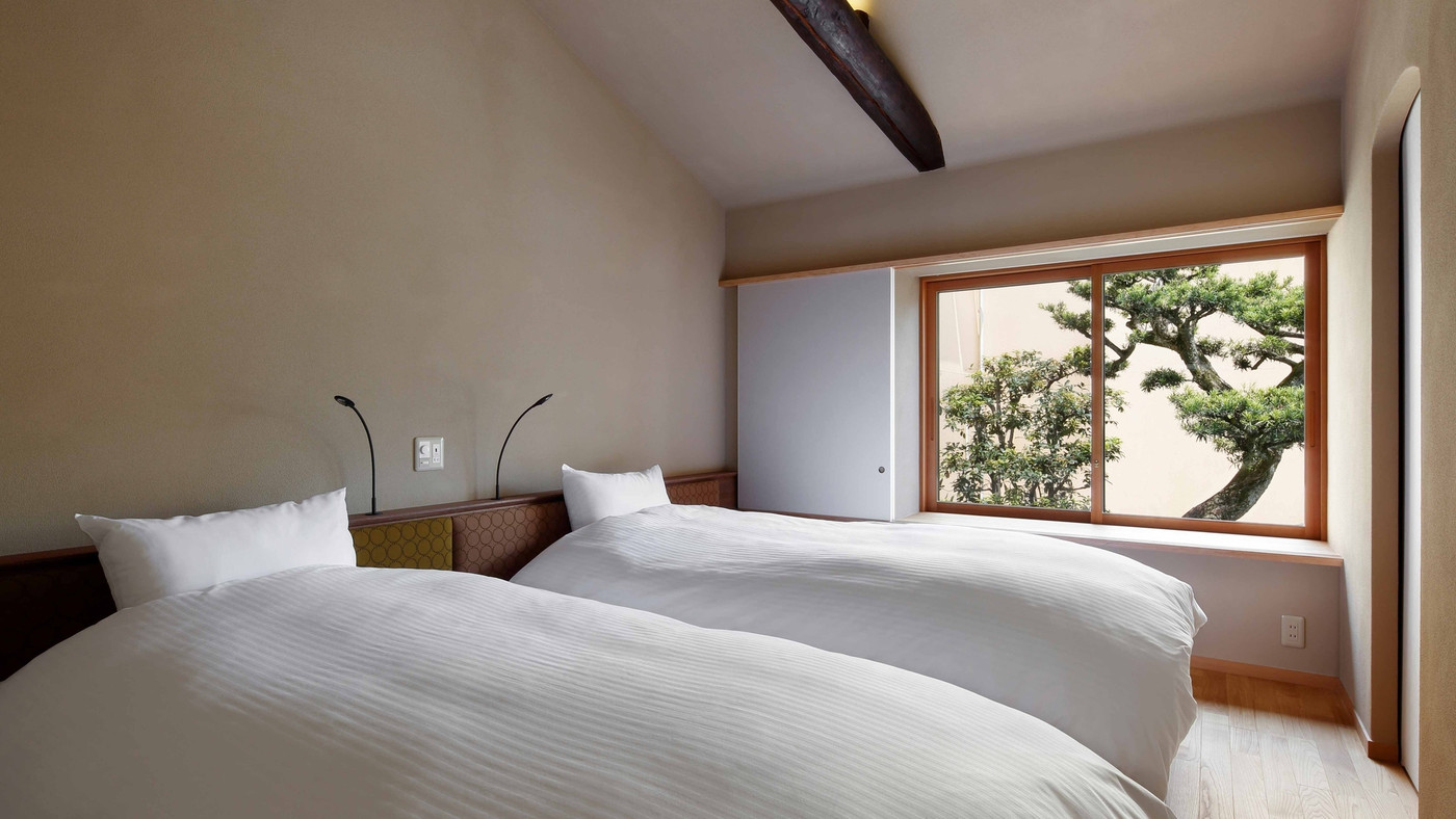 読書好きにはたまらない"庭のライブラリー"3658777