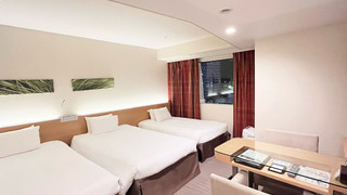 トリプルルーム　禁煙　36平米