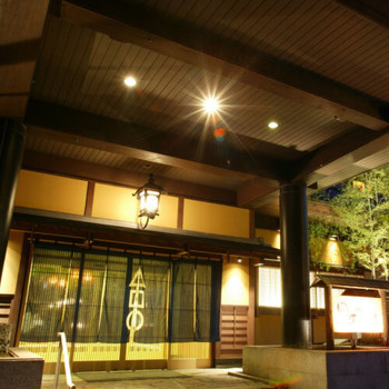 6.四万の大自然を五感で感じる「四万温泉 やまぐち館」3641007