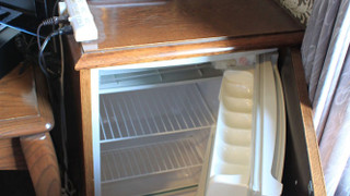 街側セミダブルルーム