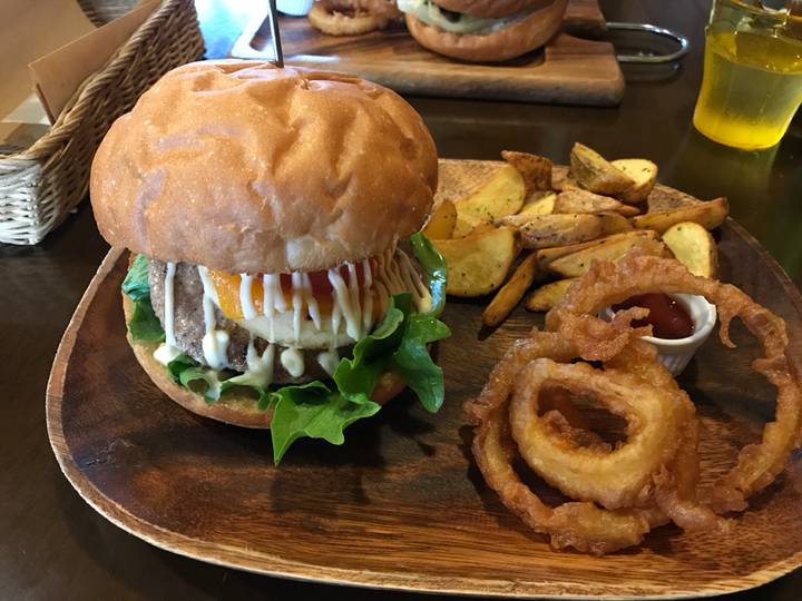 信州ポークバーガーのセット / 1