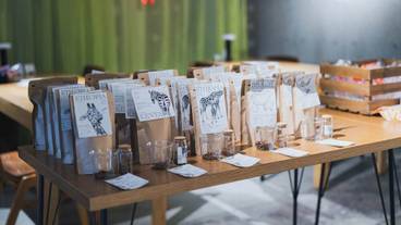 コーヒーショップ / 11