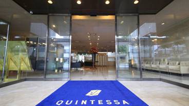 施設の入り口 / 23